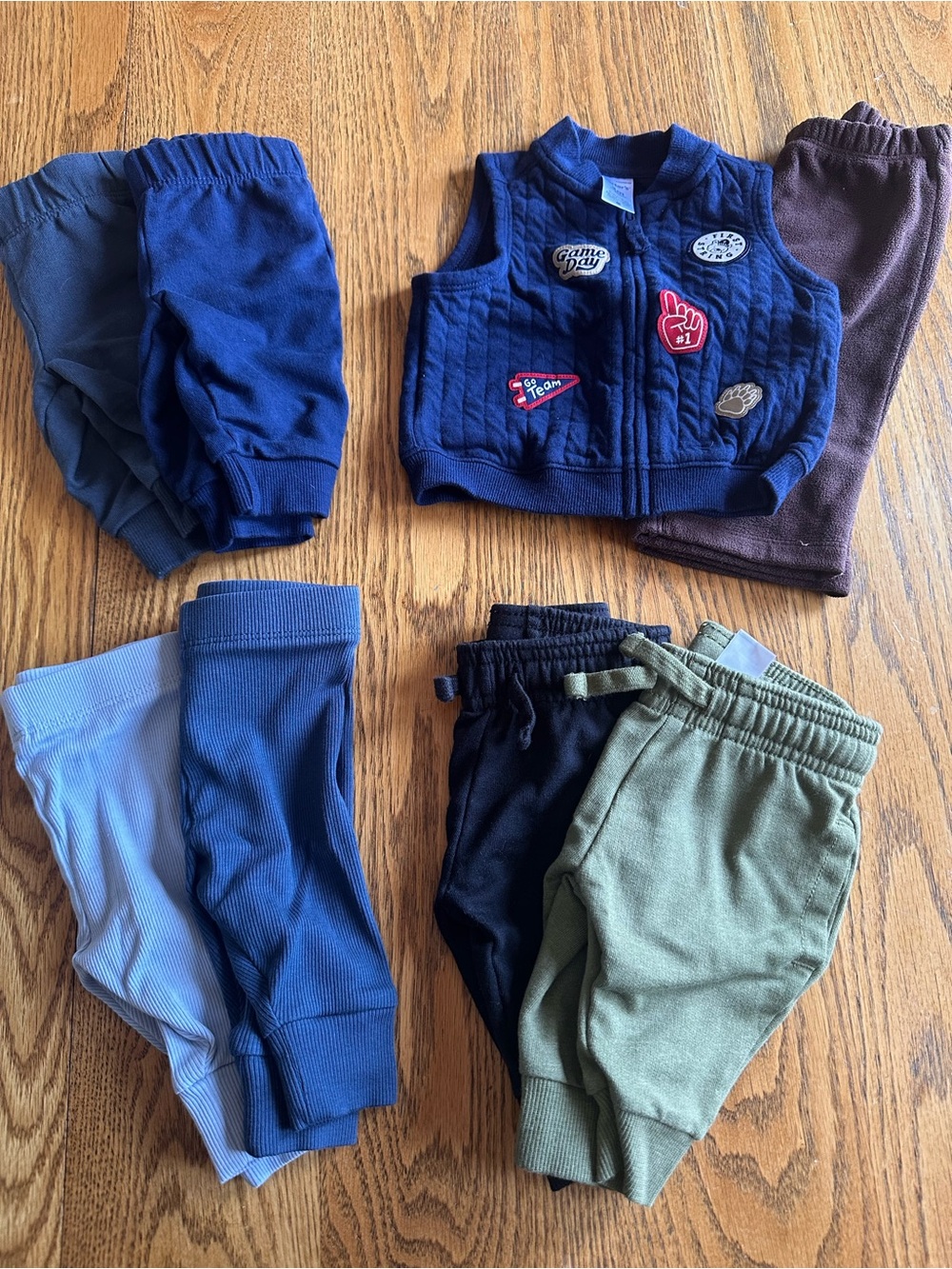 8pc Bundle of 0-3m/3m Pieces